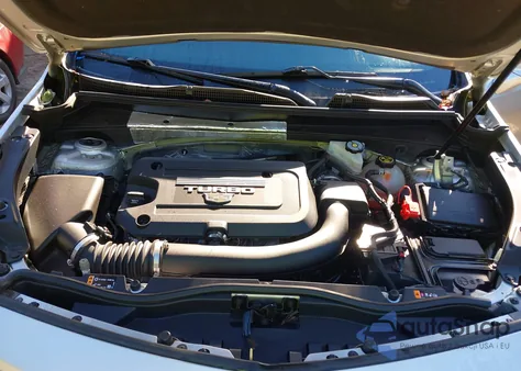 2020 Cadillac Xt4 Fwd Premium Luxury из США, поврежденный, VIN 1GYFZCR41LF131179